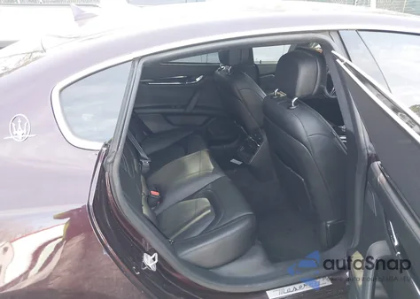 2017 Maserati Quattroporte S Granlusso z USA, uszkodzony, nr VIN ZAM56RPL8H1226474